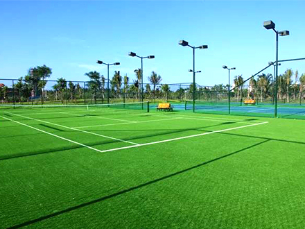 專業施工人造草跑道材料 學校人造草球場 運動產場地球場等